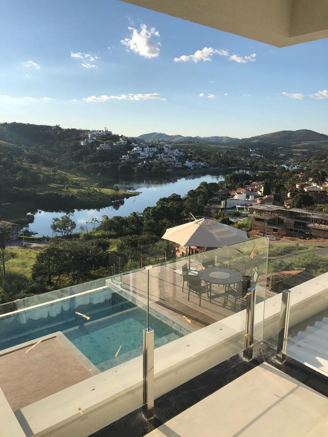 Suites De Luxo Paraiso De Minas Escarpas กาปีตอลิโอ ภายนอก รูปภาพ