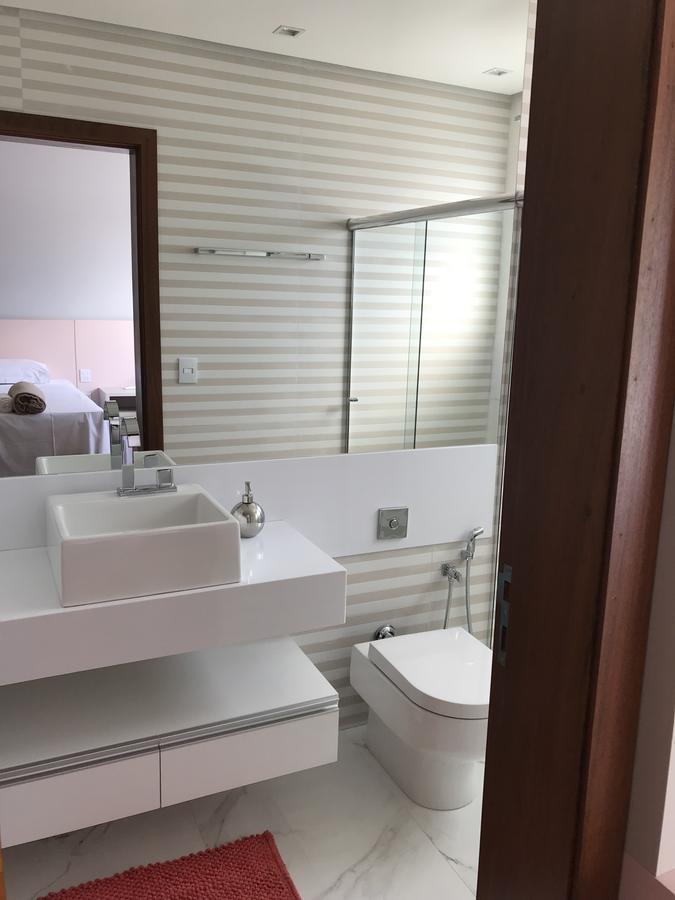 Suites De Luxo Paraiso De Minas Escarpas กาปีตอลิโอ ภายนอก รูปภาพ