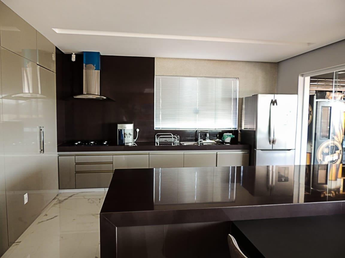 Suites De Luxo Paraiso De Minas Escarpas กาปีตอลิโอ ภายนอก รูปภาพ