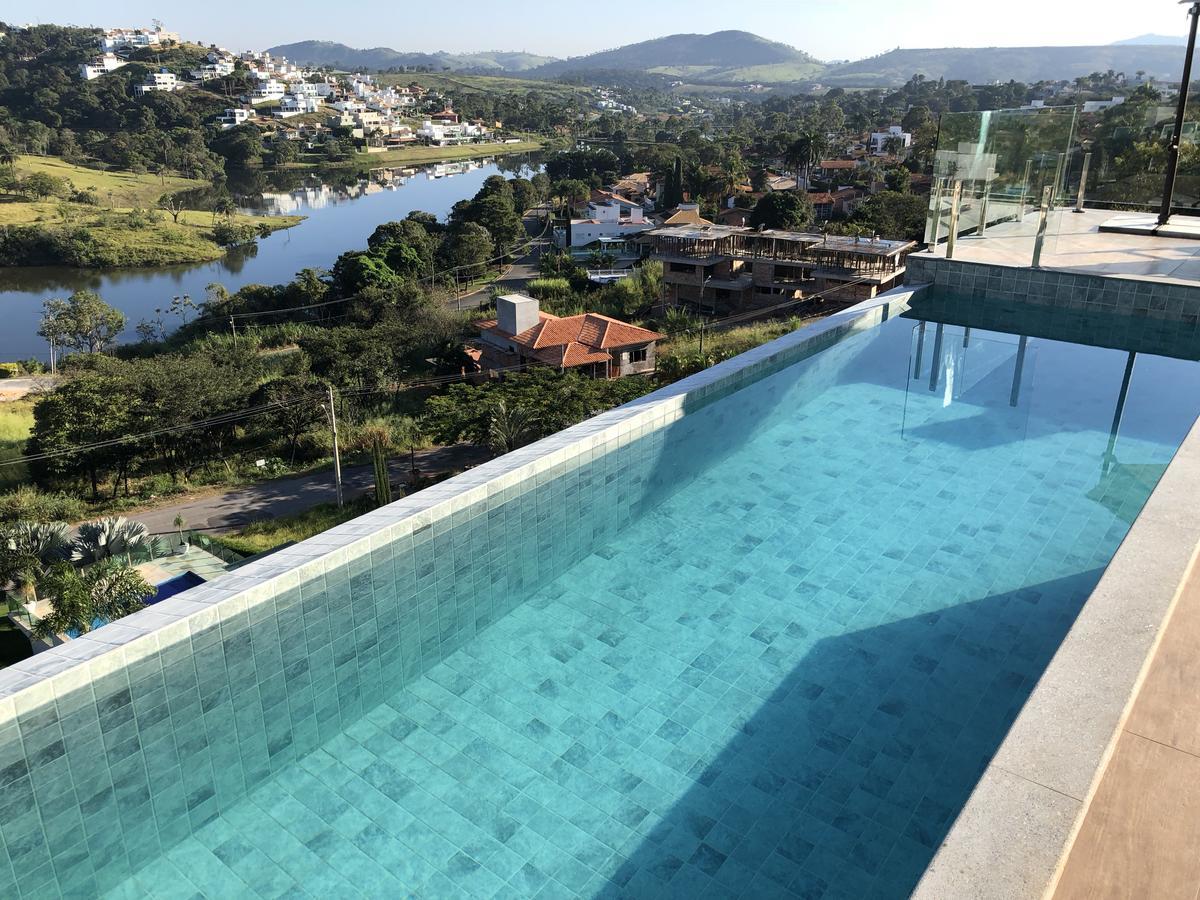 Suites De Luxo Paraiso De Minas Escarpas กาปีตอลิโอ ภายนอก รูปภาพ