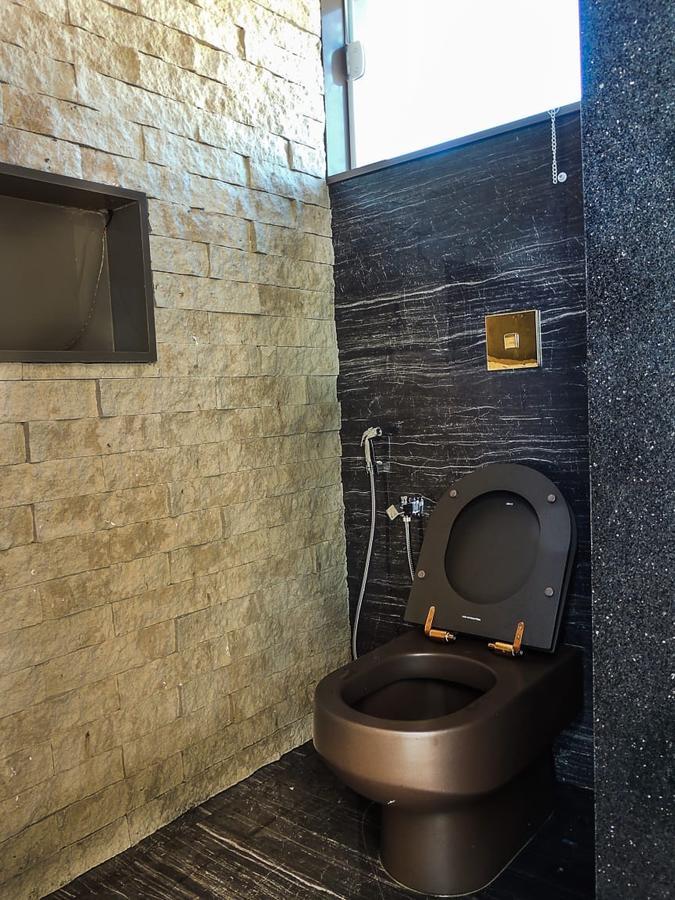 Suites De Luxo Paraiso De Minas Escarpas กาปีตอลิโอ ภายนอก รูปภาพ